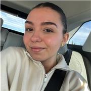 Dinámica y adaptable al nivel de cada alumno.